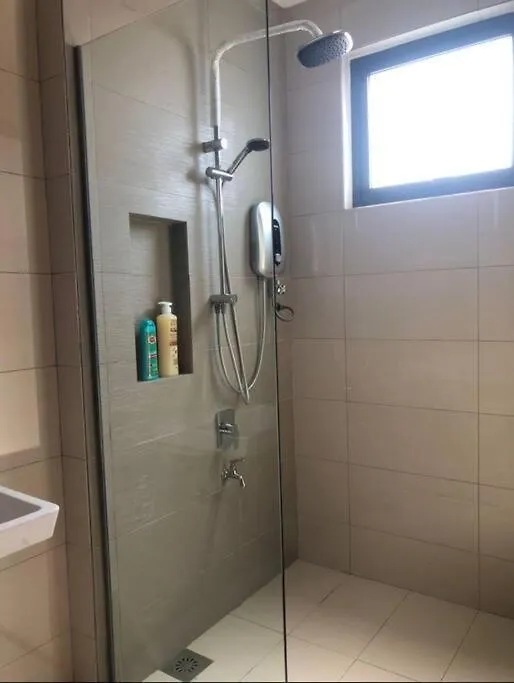 Paradigm Residence New 5-6Pax Johor Bahru 0*,